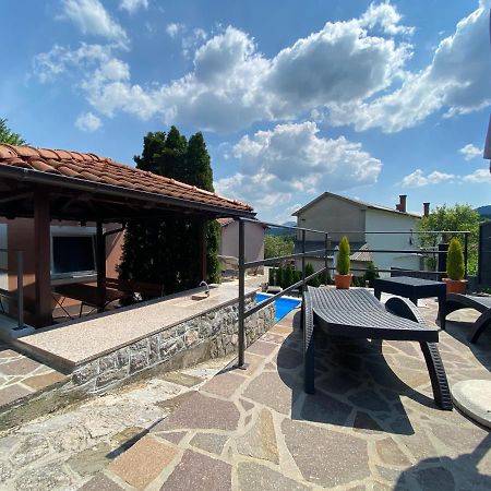Holiday House Pasjak Sapjane Εξωτερικό φωτογραφία