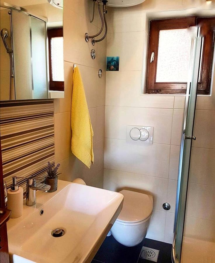 Holiday House Pasjak Sapjane Εξωτερικό φωτογραφία